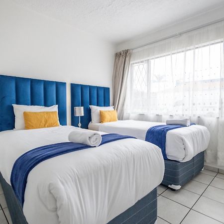 Safi Spacious 2 bedroom Apartment 2 East London Exterior foto